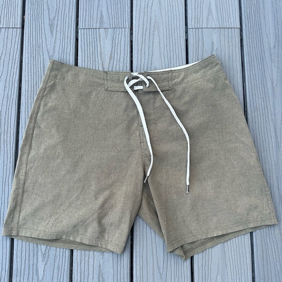 Buck Mason Other - BUCK MASON Swim Board Shorts Men’s 32 Unlined Green Stretch